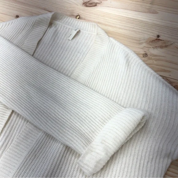 NOT AVAILABLE - Picture 2 of 12